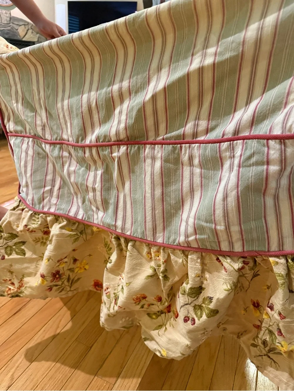 VTG Floral & Striped Chair Cover Swivel Rocker in Cream Taupe RL Style